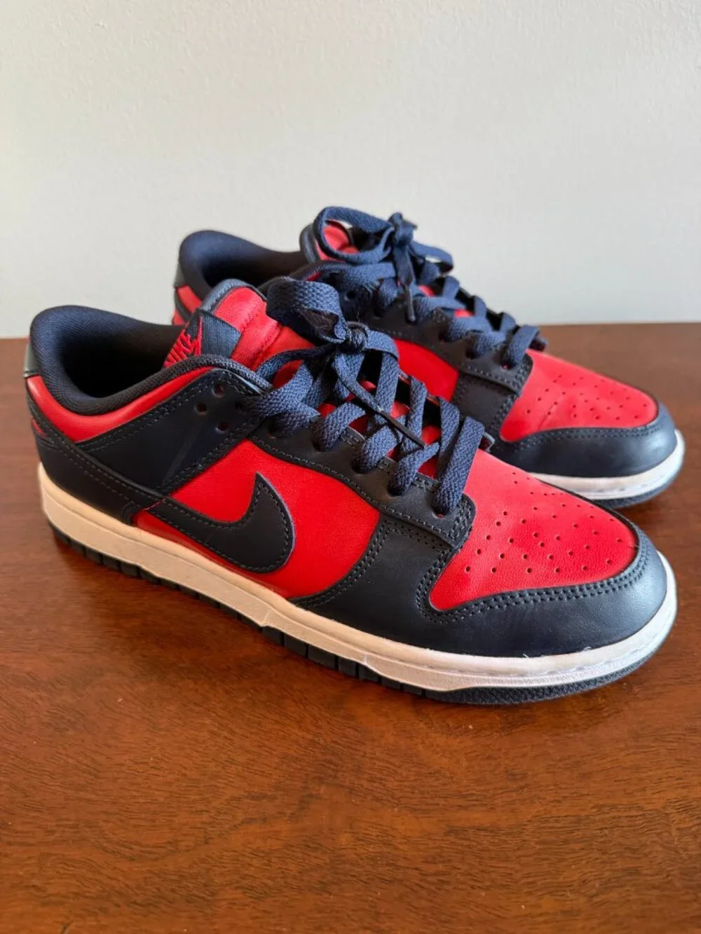 Nike Dunk Low Retro University Red Obsidian Sneakers Men's Size 8 Like New